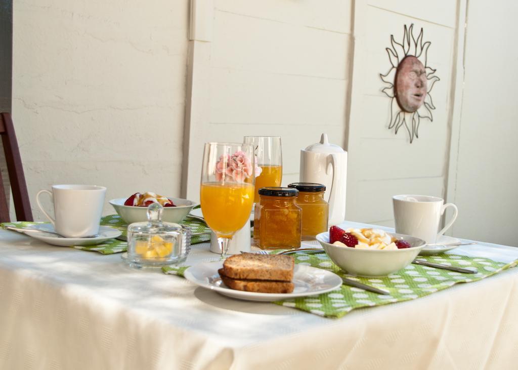 Somersby Guest House Хаут Бей Екстериор снимка